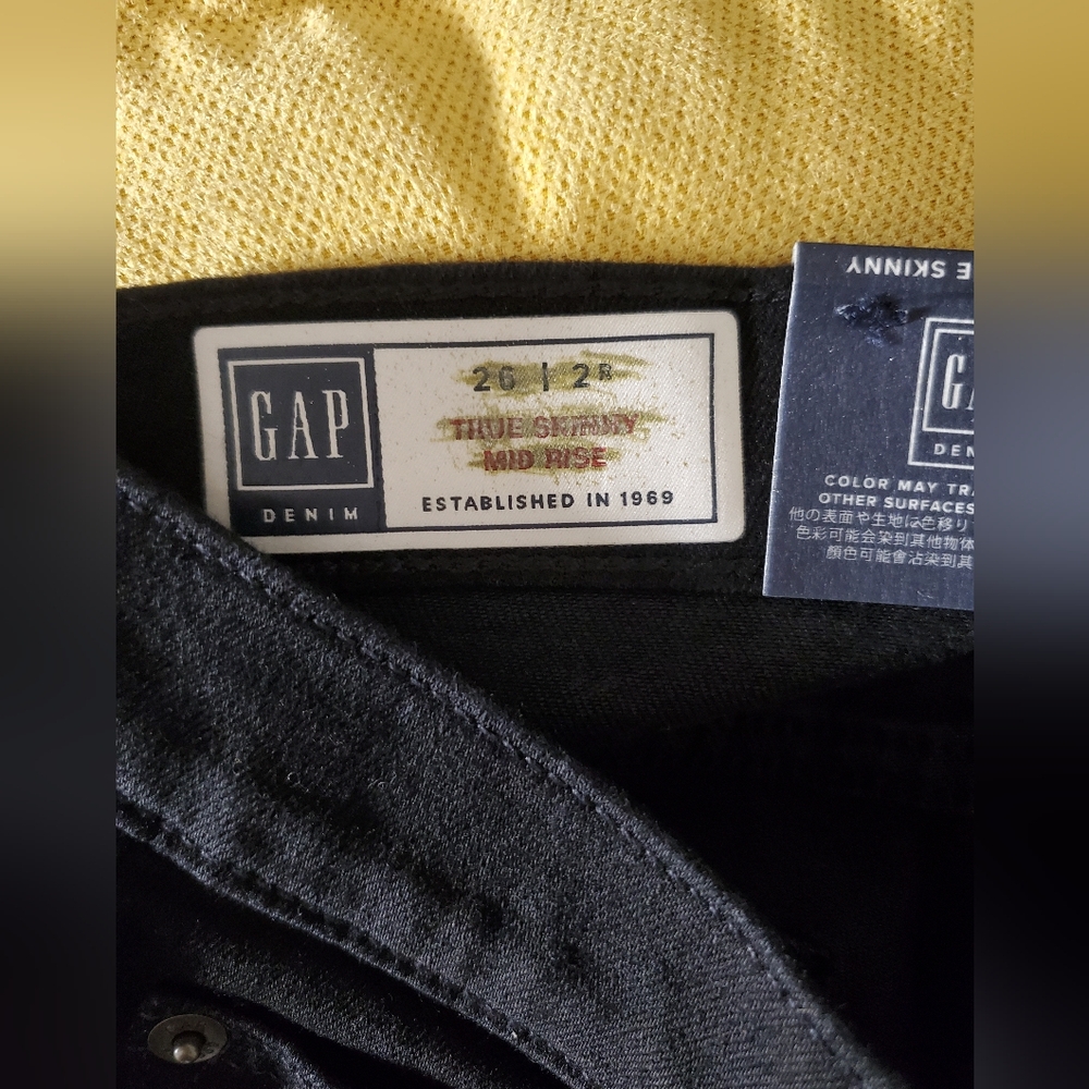 GAP Mid Rise True Skinny Ankle Jeans Black Rinse Size 26/2 RT$80 NWT Biker Moto - Picture 14 of 15